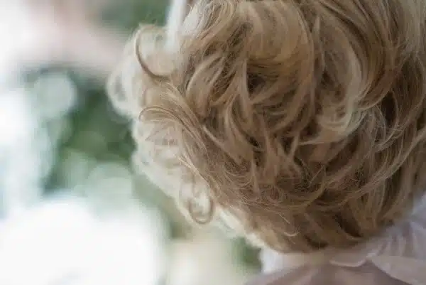 Pelucas y turbantes oncológicos